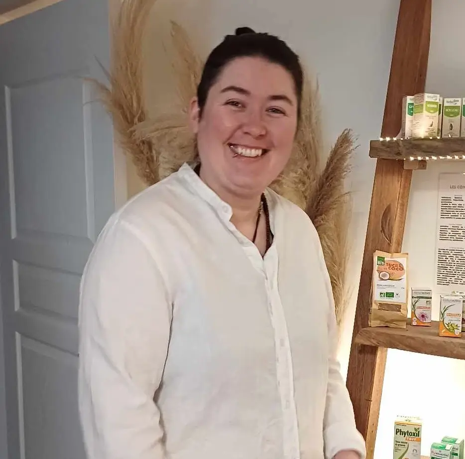 Photo portrait (convert.io) naturopathie et massages bien-être